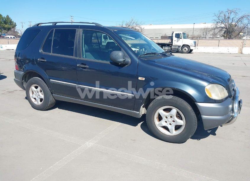 1999 Mercedes-benz Ml 320 (VIN 4JGAB54E0XA144438) main photo