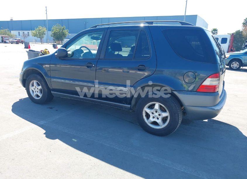 Photo 3 of 1999 Mercedes-benz Ml 320 (VIN 4JGAB54E0XA144438)