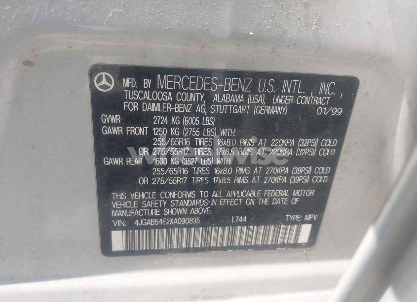 Photo 9 of 1999 Mercedes-benz Ml 320 (VIN 4JGAB54E2XA090835)