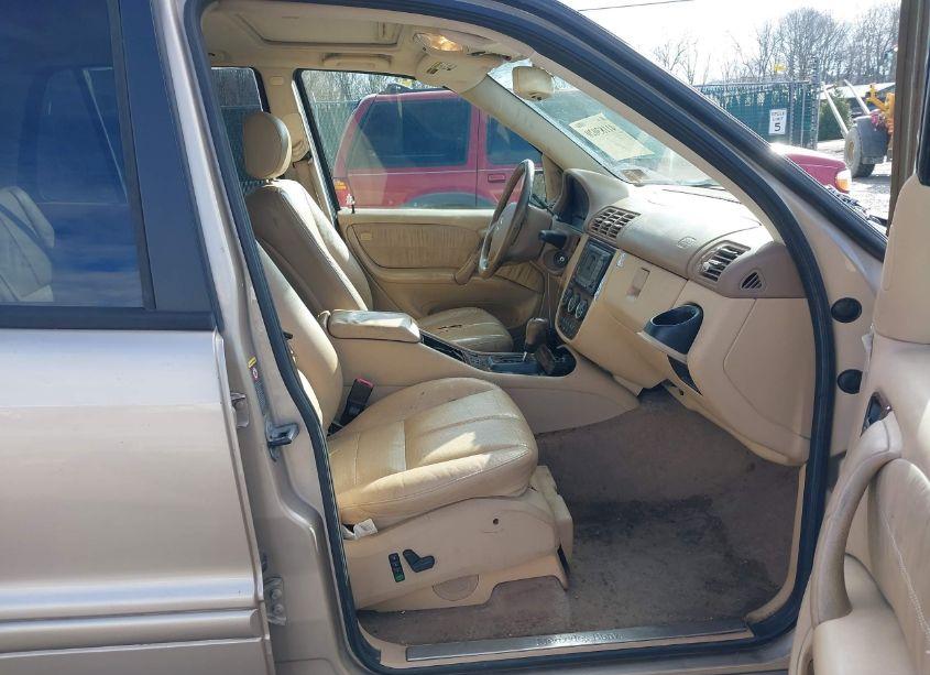 Photo 5 of 2003 Mercedes-benz Ml 320 (VIN 4JGAB54E33A376316)