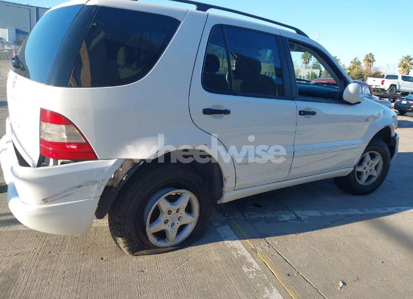 Photo 6 of 2000 Mercedes-benz Ml 320 (VIN 4JGAB54E3YA145312)