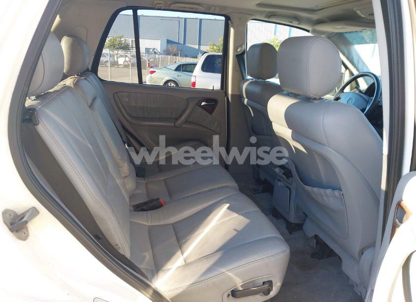 Photo 8 of 2000 Mercedes-benz Ml 320 (VIN 4JGAB54E3YA145312)