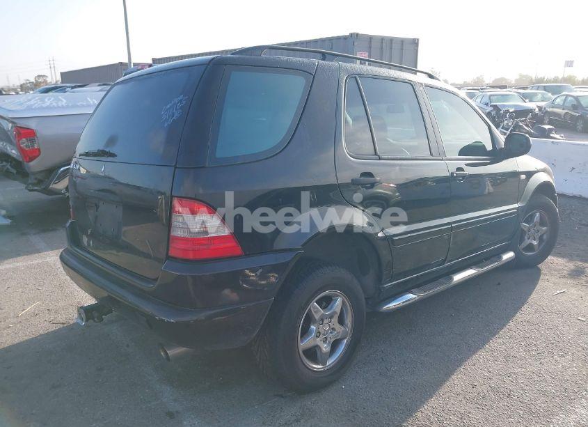 Photo 4 of 2000 Mercedes-benz Ml 320 (VIN 4JGAB54E3YA164426)