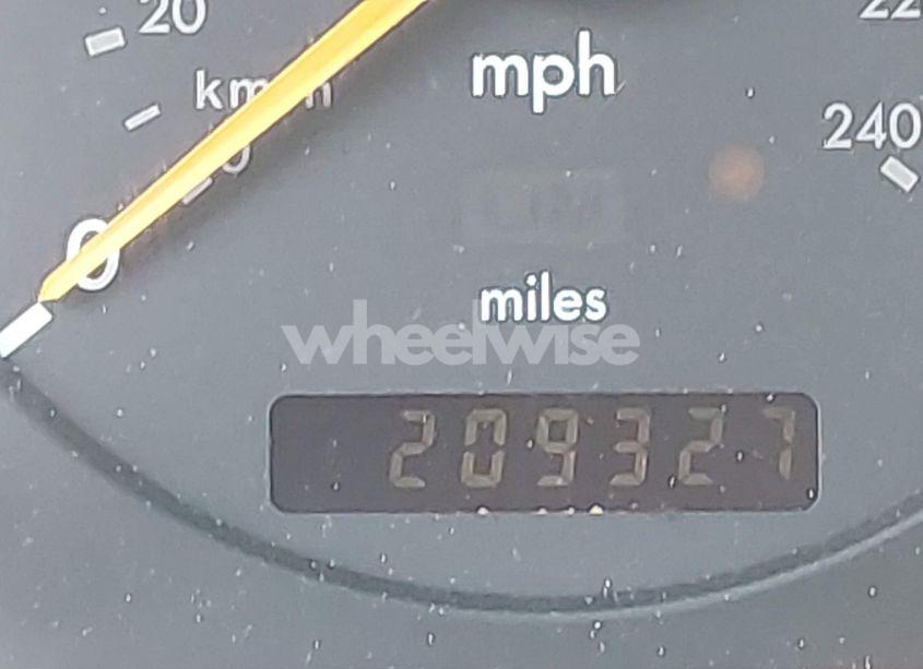 Photo 15 of 2003 Mercedes-benz Ml 320 (VIN 4JGAB54E43A383811)