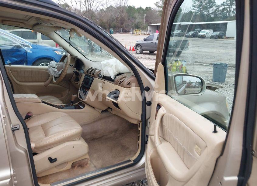 Photo 5 of 2003 Mercedes-benz Ml 320 (VIN 4JGAB54E43A383811)