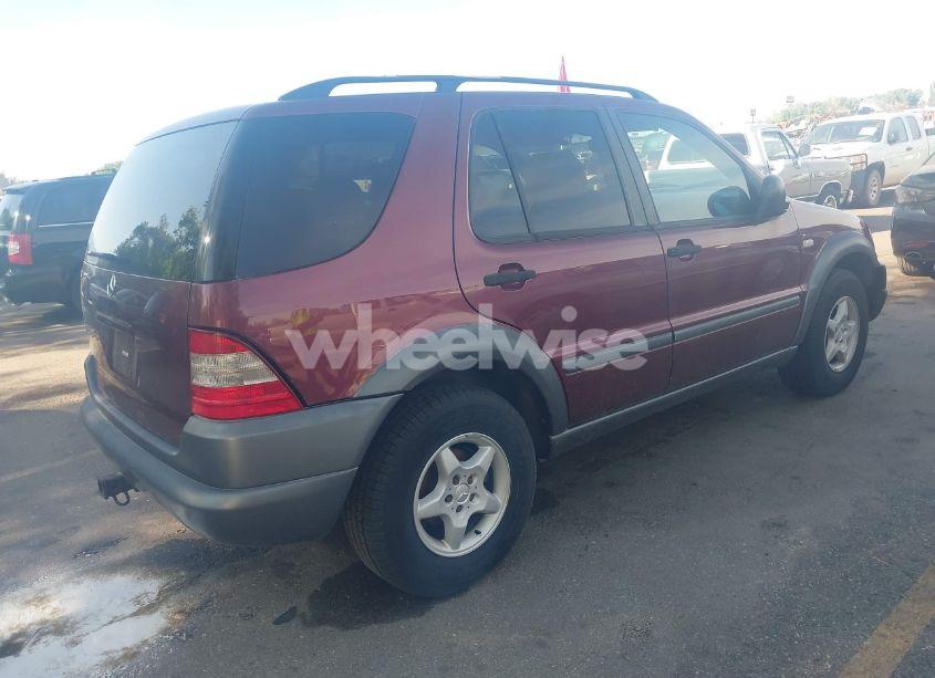 Photo 4 of 1999 Mercedes-benz Ml 320 (VIN 4JGAB54E5XA127036)