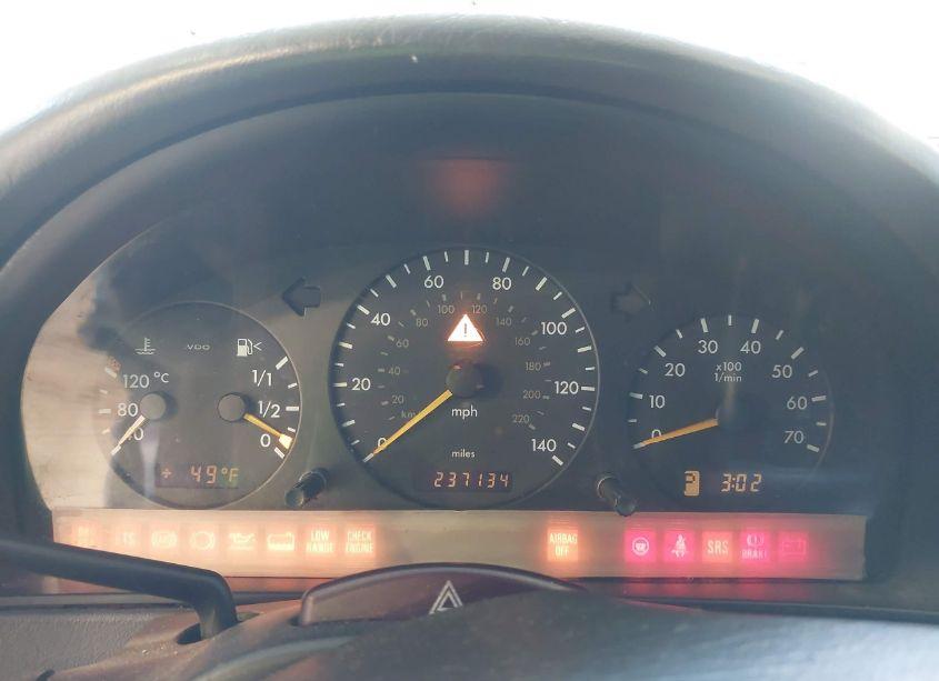 Photo 7 of 2000 Mercedes-benz Ml 320 (VIN 4JGAB54E5YA162306)