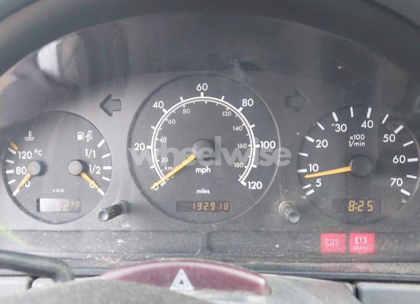 Photo 7 of 1999 Mercedes-benz Ml 320 (VIN 4JGAB54E7XA066742)