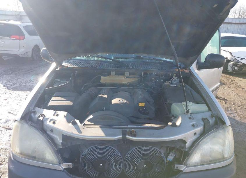 Photo 10 of 1999 Mercedes-benz Ml 320 (VIN 4JGAB54E8XA054566)