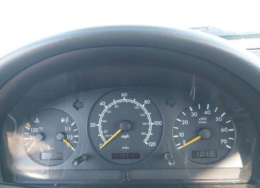 Photo 7 of 1999 Mercedes-benz Ml 320 (VIN 4JGAB54E8XA054566)