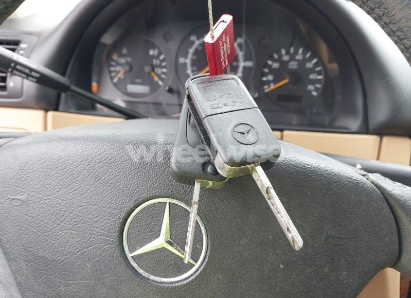 Photo 11 of 1999 Mercedes-benz Ml 320 (VIN 4JGAB54E8XA055359)