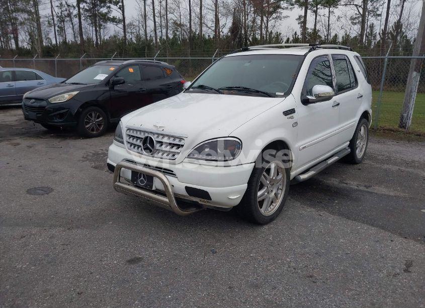 Photo 2 of 1999 Mercedes-benz Ml 320 (VIN 4JGAB54E9XA089245)