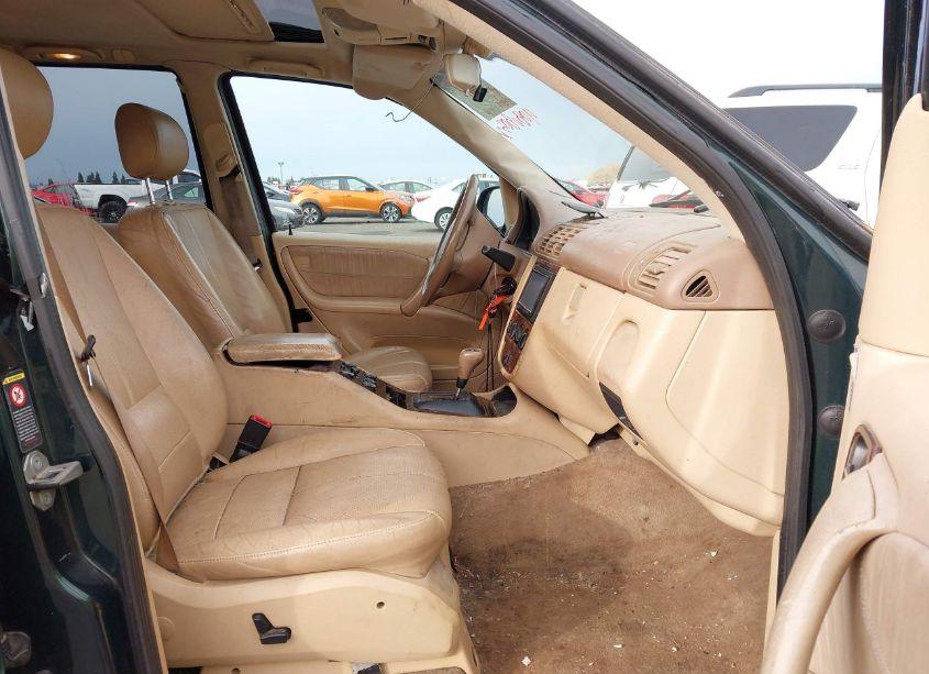 Photo 5 of 2000 Mercedes-benz Ml 320 (VIN 4JGAB54E9YA197205)