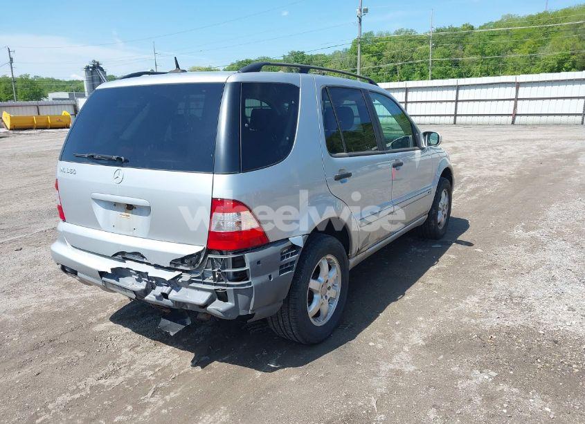 Photo 4 of 2004 Mercedes-benz Ml 350 4MATIC (VIN 4JGAB57E04A473504)