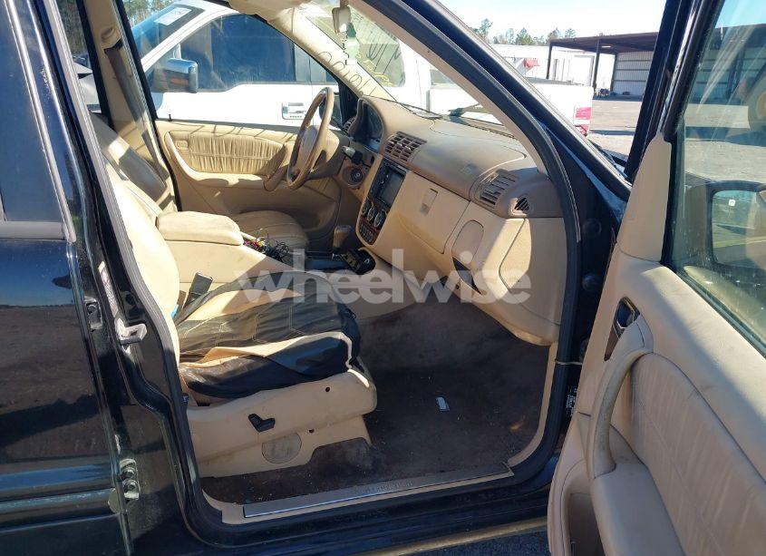 Photo 5 of 2004 Mercedes-benz Ml 350 4MATIC (VIN 4JGAB57E04A496720)