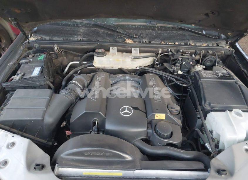 Photo 10 of 2005 Mercedes-benz Ml 350 4MATIC (VIN 4JGAB57E05A523559)