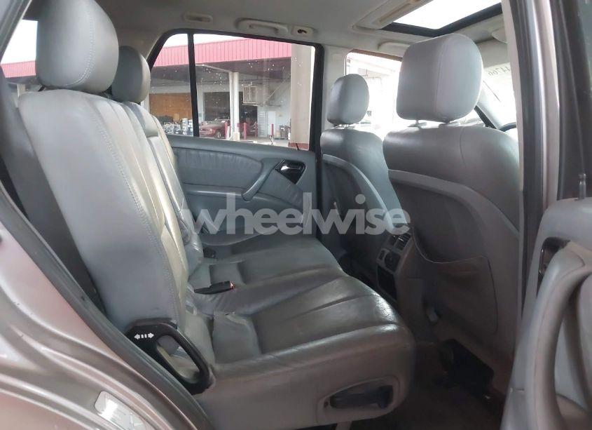 Photo 8 of 2005 Mercedes-benz Ml 350 4MATIC (VIN 4JGAB57E05A523559)