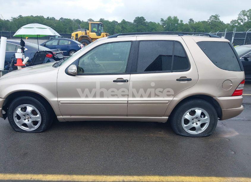 Photo 14 of 2003 Mercedes-benz Ml 350 (VIN 4JGAB57E13A404190)