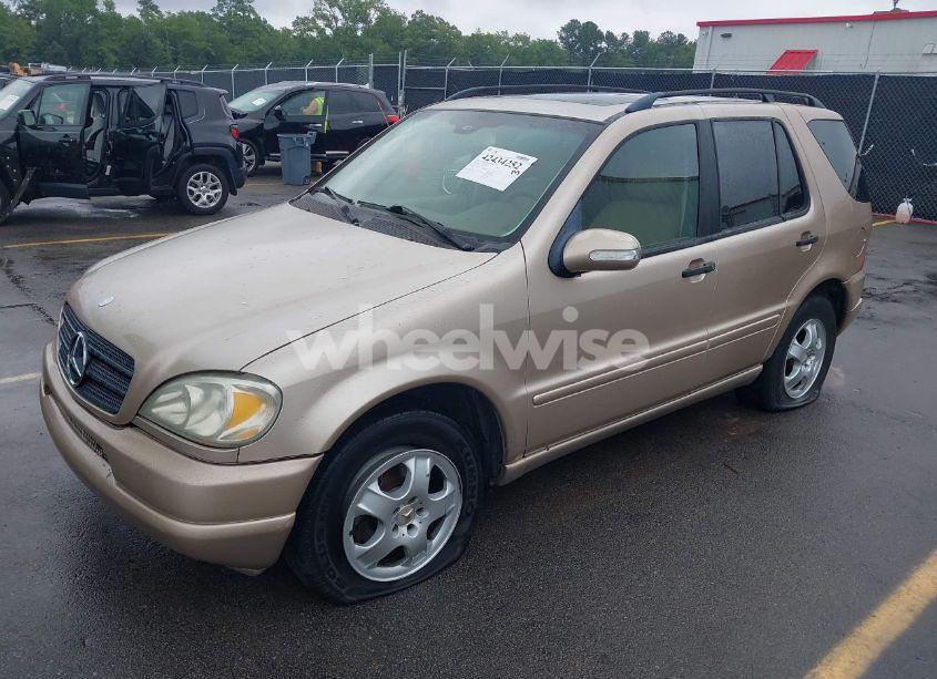 Photo 2 of 2003 Mercedes-benz Ml 350 (VIN 4JGAB57E13A404190)