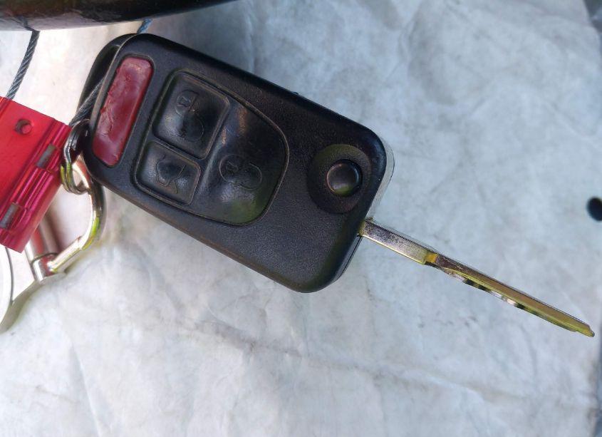 Photo 11 of 2005 Mercedes-benz Ml 350 4MATIC (VIN 4JGAB57E15A543772)