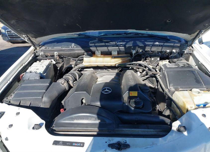 Photo 10 of 2005 Mercedes-benz Ml 350 4MATIC (VIN 4JGAB57E35A524558)