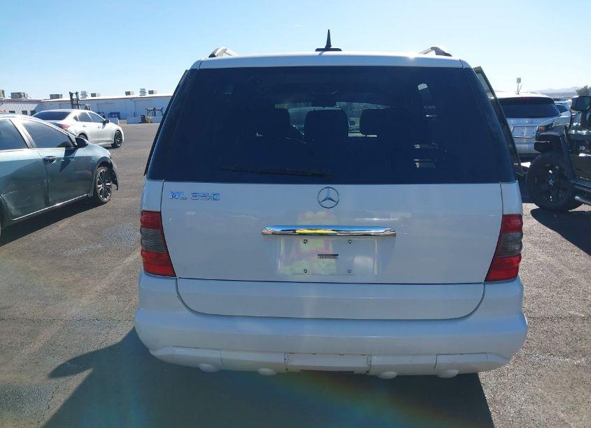 Photo 12 of 2005 Mercedes-benz Ml 350 4MATIC (VIN 4JGAB57E35A524558)