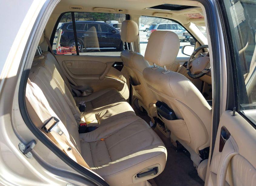 Photo 8 of 2003 Mercedes-benz Ml 350 (VIN 4JGAB57E53A412275)