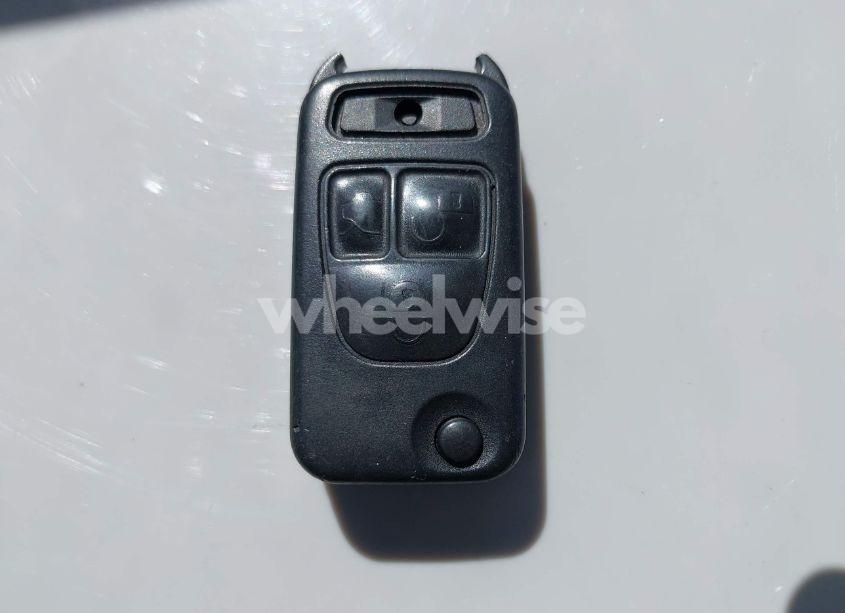 Photo 11 of 2005 Mercedes-benz Ml 350 4MATIC (VIN 4JGAB57E65A546957)