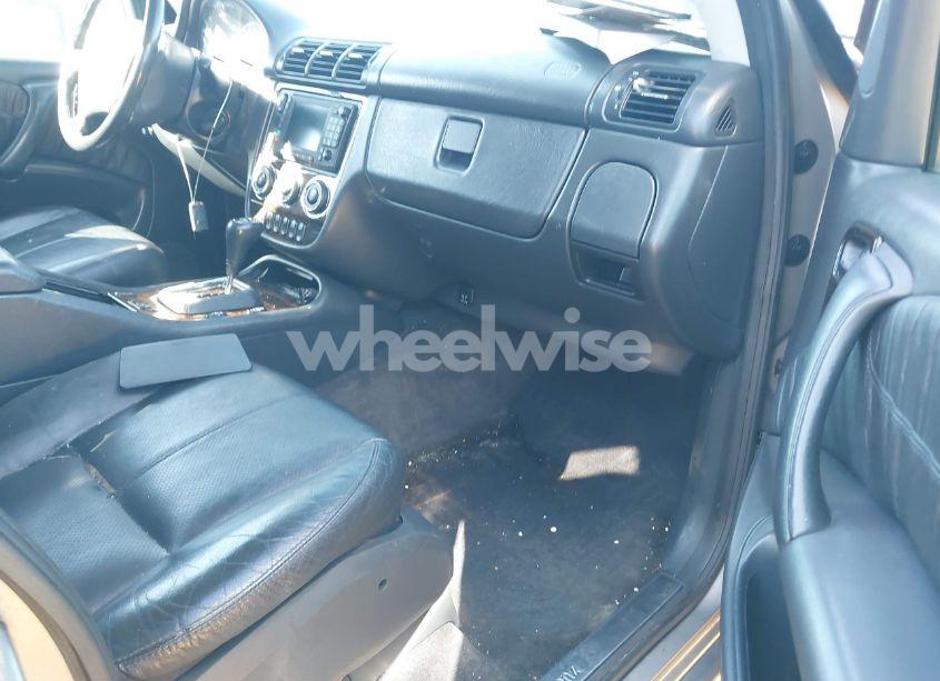 Photo 5 of 2005 Mercedes-benz Ml 350 4MATIC (VIN 4JGAB57E65A550801)