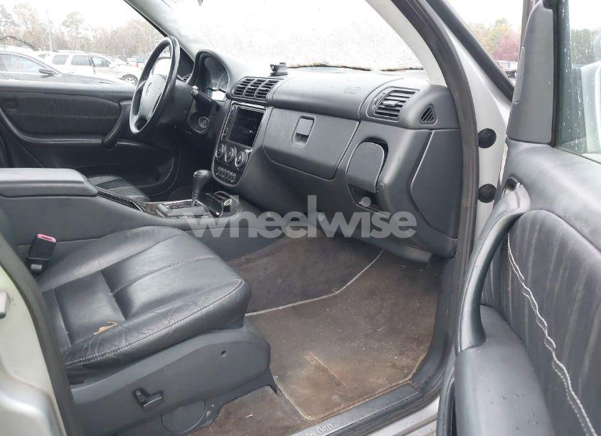 Photo 5 of 2003 Mercedes-benz Ml 350 (VIN 4JGAB57EX3A427385)