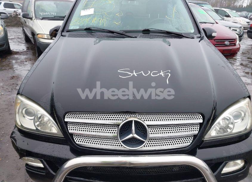 Photo 10 of 2005 Mercedes-benz Ml 350 4MATIC (VIN 4JGAB57EX5A522547)