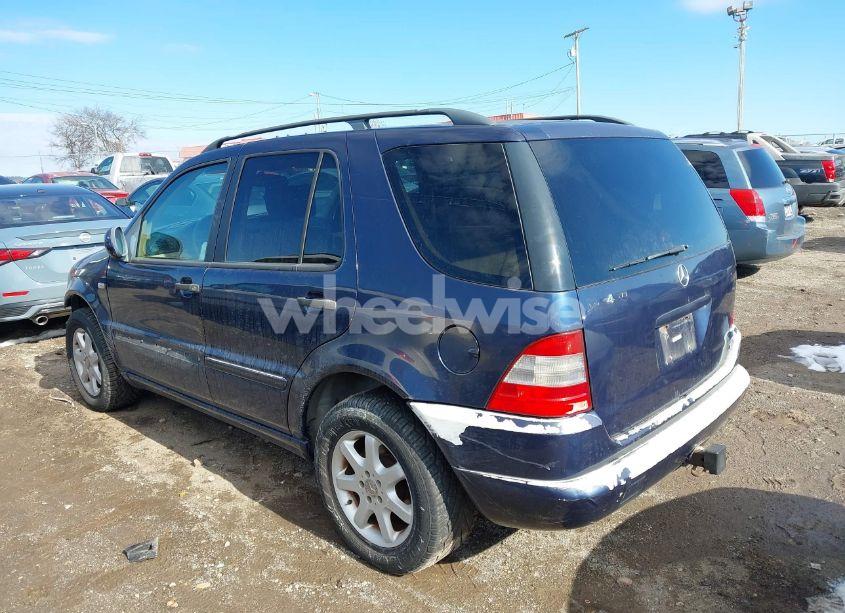Photo 3 of 1999 Mercedes-benz Ml 430 (VIN 4JGAB72E0XA110532)