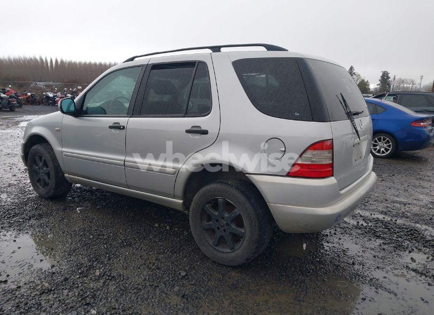 Photo 3 of 1999 Mercedes-benz Ml 430 (VIN 4JGAB72E2XA128093)