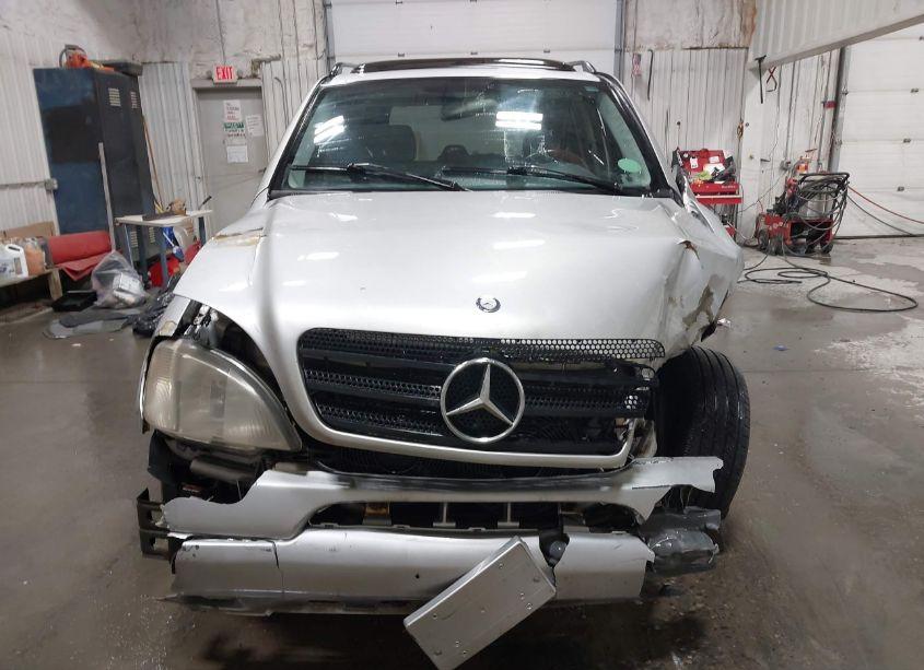 Photo 13 of 2000 Mercedes-benz Ml 430 (VIN 4JGAB72E2YA182060)