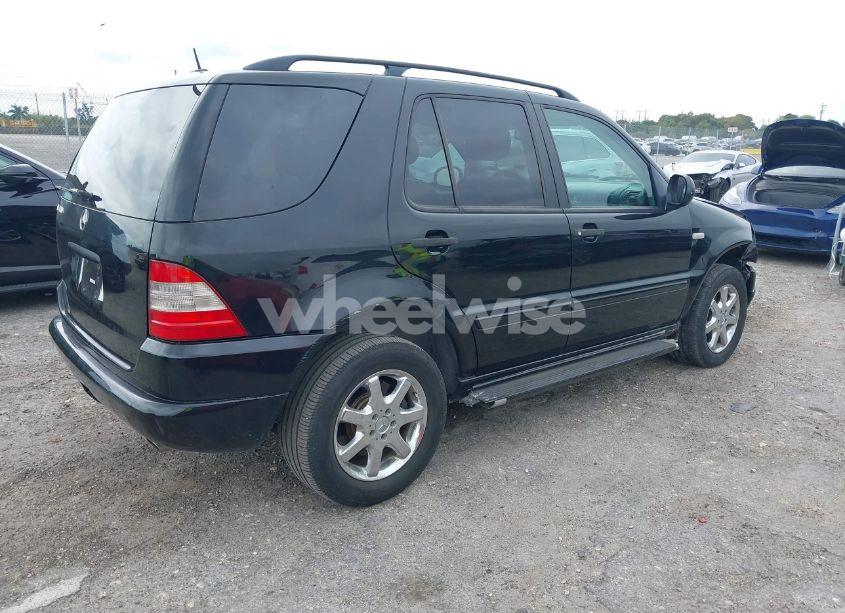 Photo 4 of 2000 Mercedes-benz Ml 430 (VIN 4JGAB72E2YA188084)