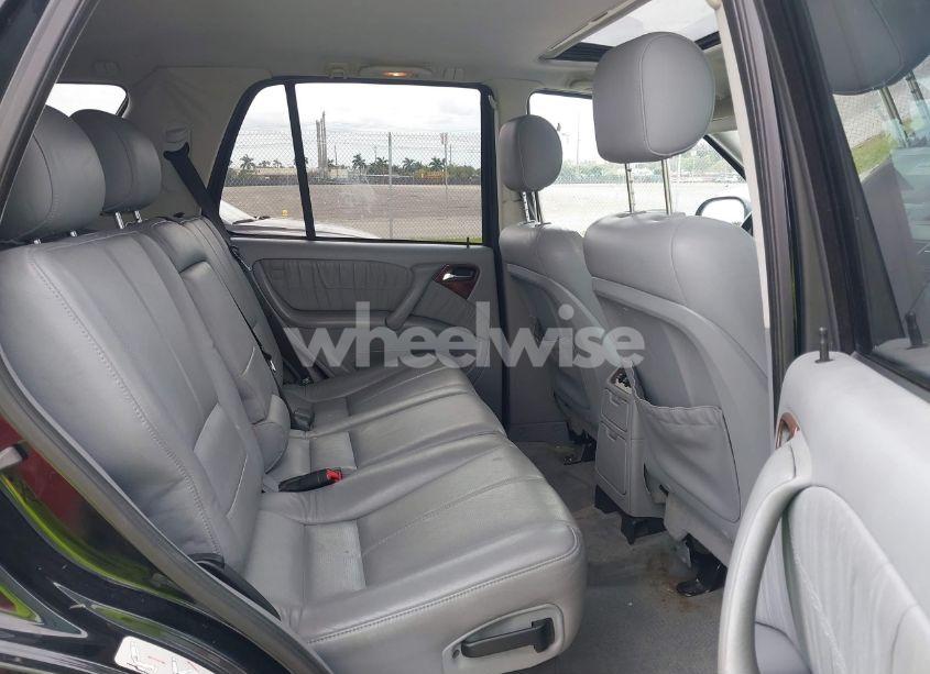 Photo 8 of 2000 Mercedes-benz Ml 430 (VIN 4JGAB72E2YA188084)