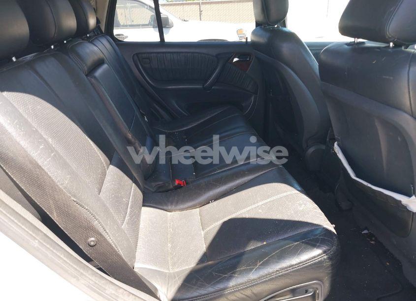 Photo 8 of 2000 Mercedes-benz Ml 430 (VIN 4JGAB72E4YA166927)