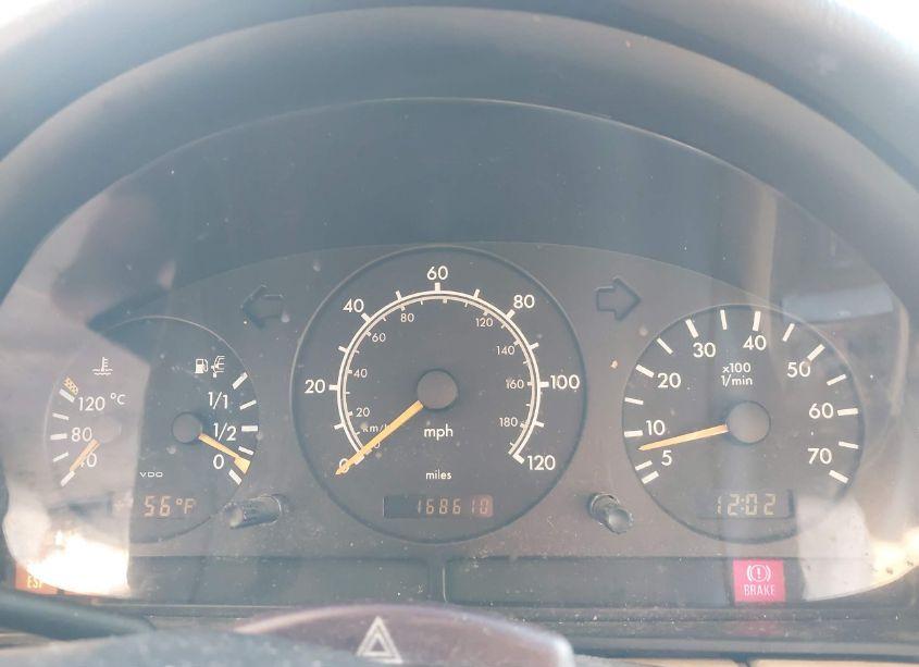 Photo 7 of 1999 Mercedes-benz Ml 430 (VIN 4JGAB72E5XA080640)