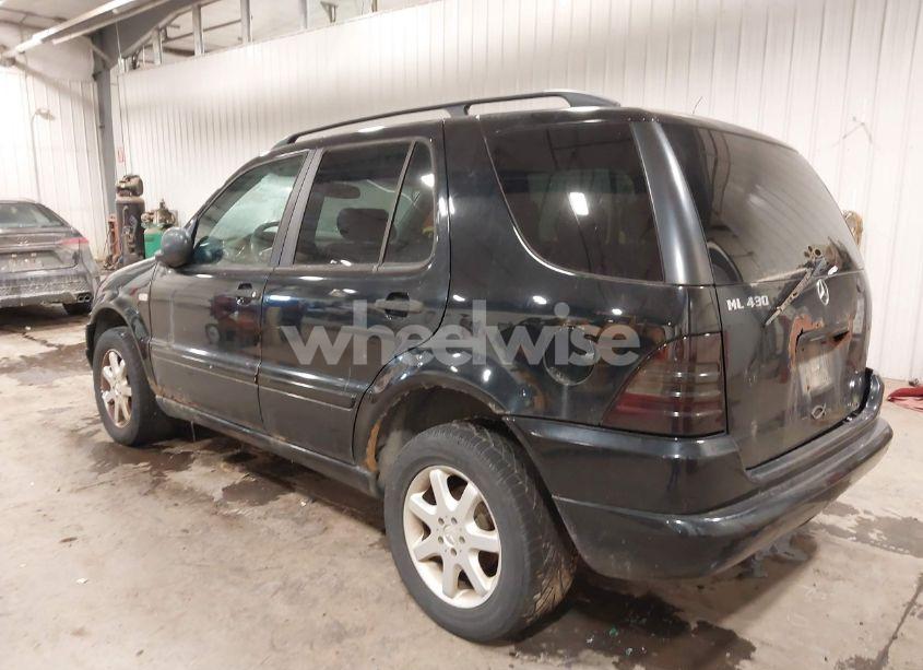 Photo 3 of 1999 Mercedes-benz Ml 430 (VIN 4JGAB72E6XA080355)