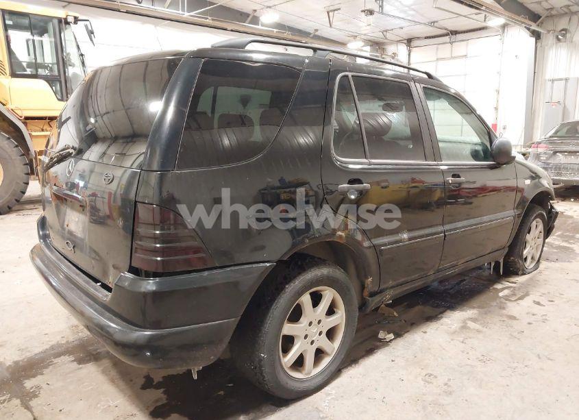 Photo 4 of 1999 Mercedes-benz Ml 430 (VIN 4JGAB72E6XA080355)