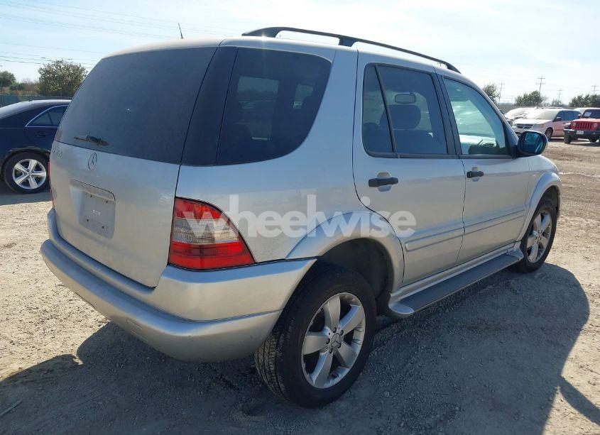 Photo 4 of 1999 Mercedes-benz Ml 430 (VIN 4JGAB72E7XA068294)