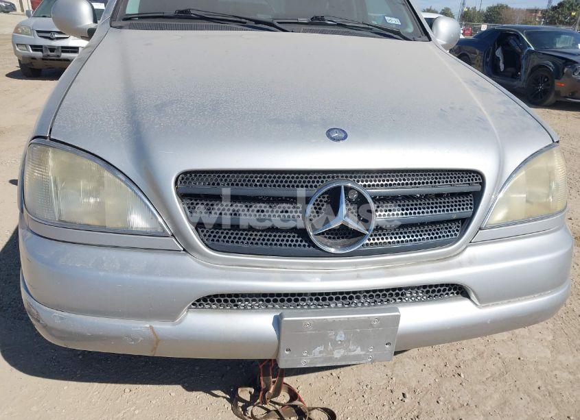 Photo 6 of 1999 Mercedes-benz Ml 430 (VIN 4JGAB72E7XA068294)