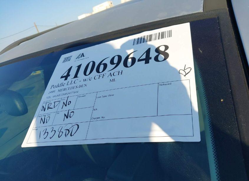 Photo 11 of 1999 Mercedes-benz Ml 430 (VIN 4JGAB72E8XA077604)