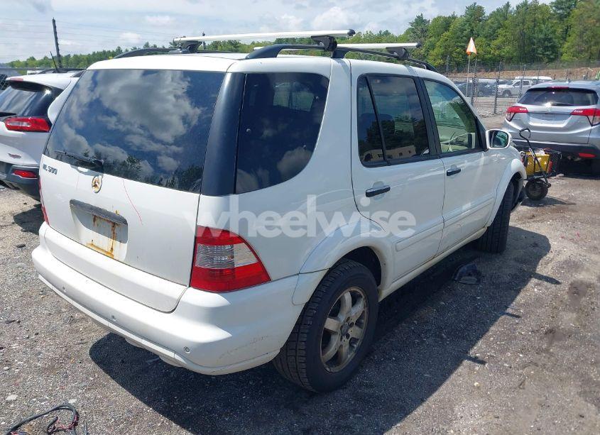 Photo 4 of 2003 Mercedes-benz Ml 500 (VIN 4JGAB75E33A384779)
