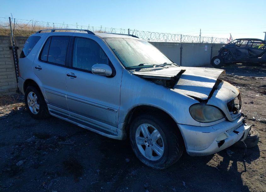 2005 Mercedes-benz Ml 500 4MATIC (VIN 4JGAB75E75A528370) main photo