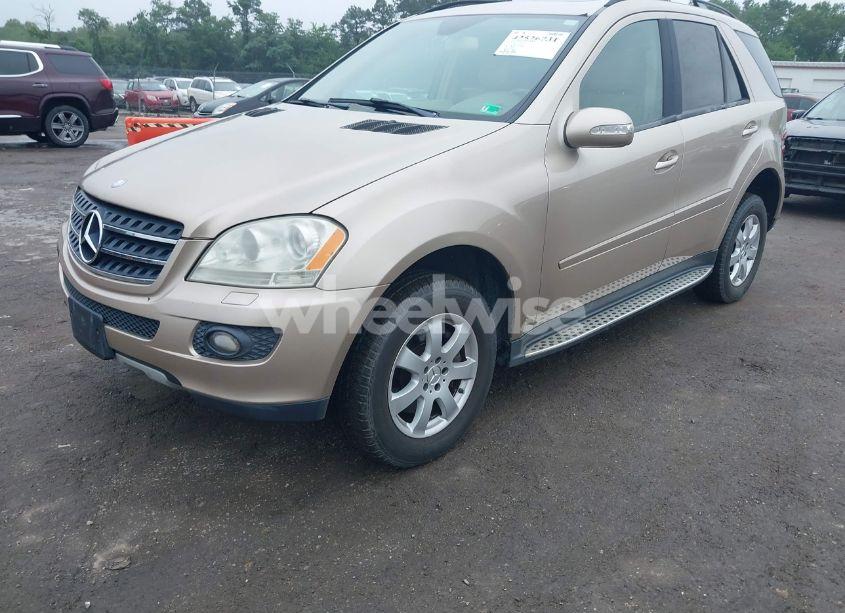 Photo 2 of 2007 Mercedes-benz Ml 320 CDI 4MATIC (VIN 4JGBB22E57A247165)