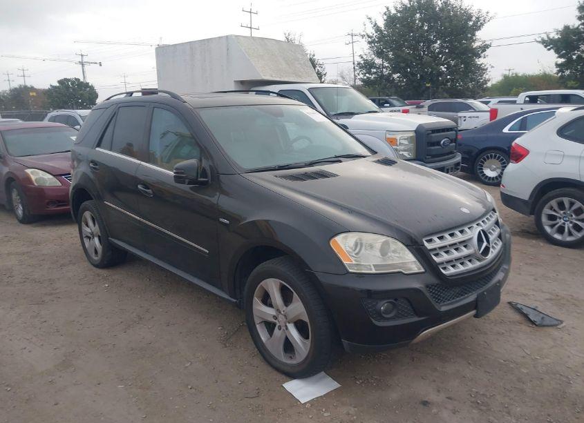 2011 Mercedes-benz Ml 350 BLUETEC 4MATIC (VIN 4JGBB2FB2BA658516) main photo