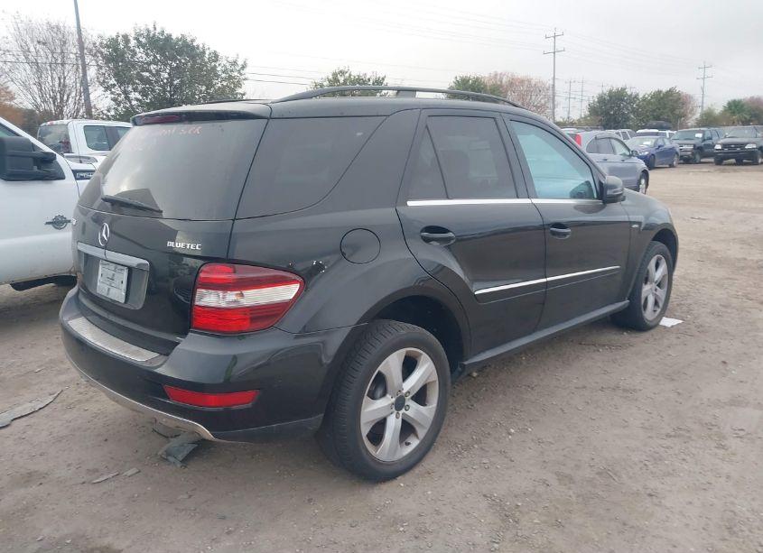 Photo 4 of 2011 Mercedes-benz Ml 350 BLUETEC 4MATIC (VIN 4JGBB2FB2BA658516)