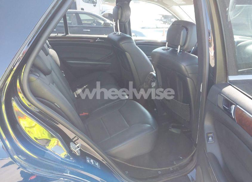 Photo 8 of 2011 Mercedes-benz Ml 350 (VIN 4JGBB5GB0BA644839)