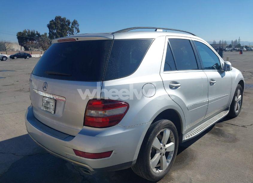 Photo 4 of 2011 Mercedes-benz Ml 350 (VIN 4JGBB5GB0BA685097)